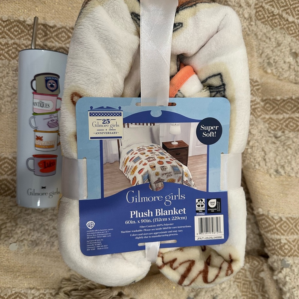 Plush Blanket AND GG tumblr